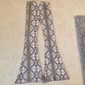 Volcom tribal pattern stretch flare pants